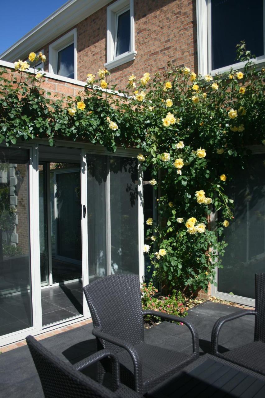 Mansi On Raymond Aparthotel Sale Exterior foto